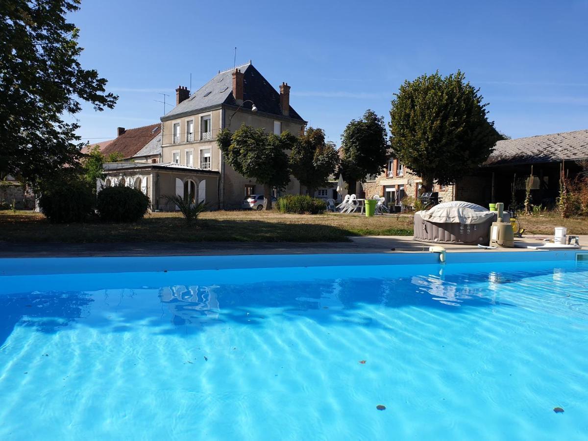 Vila Domaine De La Caure Bussiere-Dunoise Exteriér fotografie